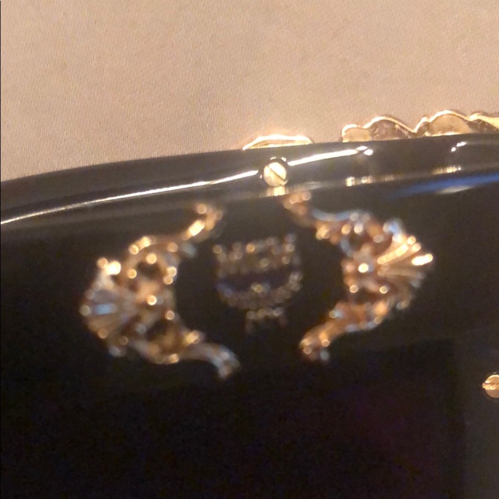 McM sunglasses Authentic come with case and cloth - Picture 7 of 8